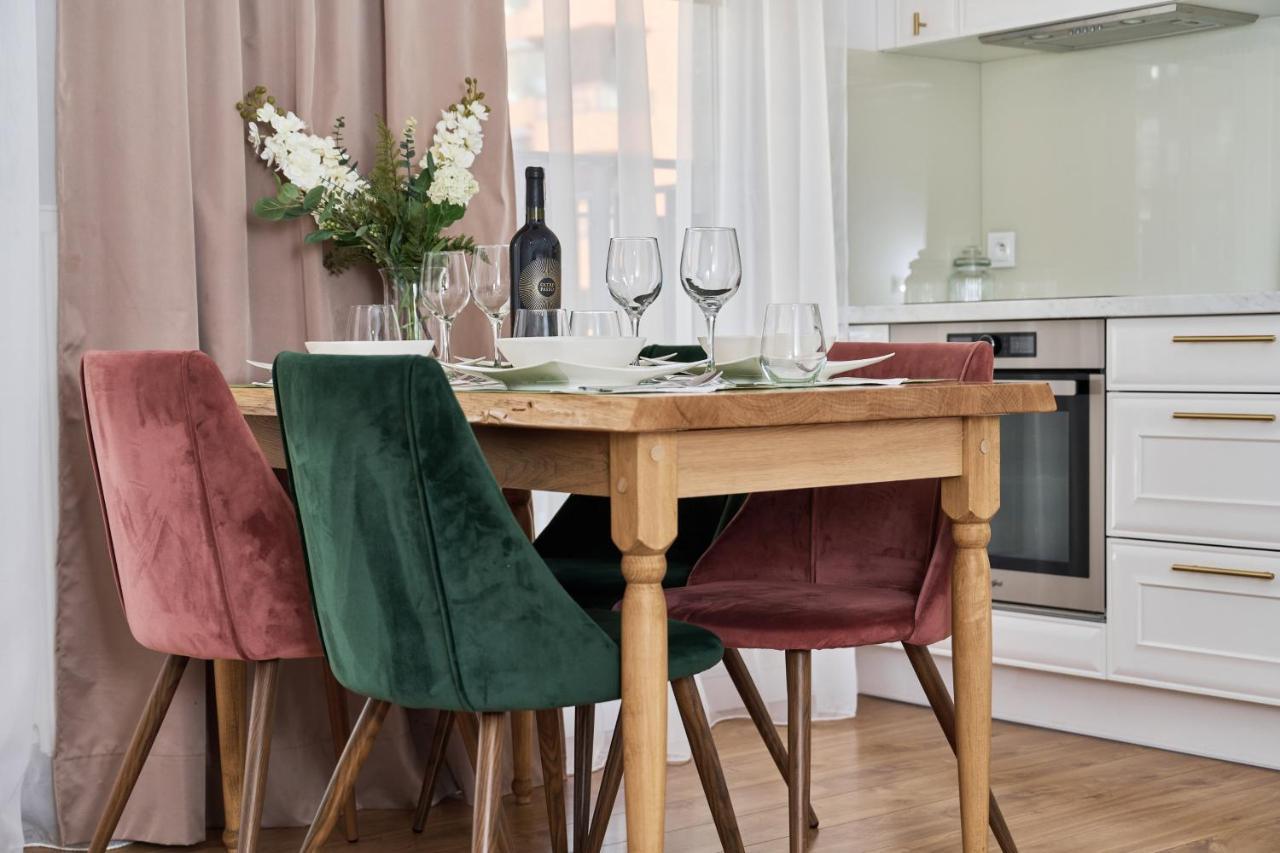 Apartament Dmowskiego Kępa Mieszczańska By Renters Wrocław